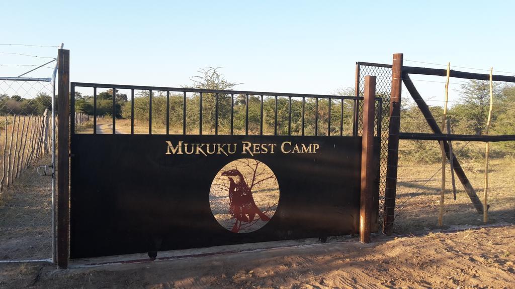 Mukuku Rest Camp Hotel Shimweghe Exterior photo